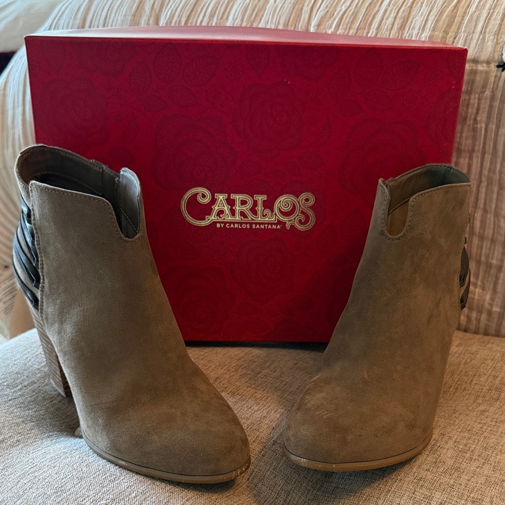 Carlos Santana Women's Brown Ankle Booties
